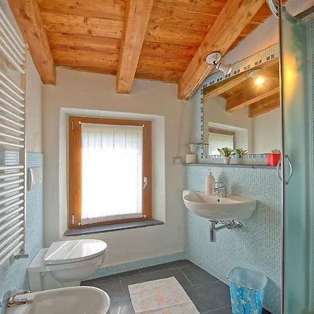 Appartement Legnaro Sleeps 4 With Wifi *